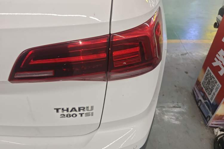 Used Volkswagen Tharu 2020 280TSI Two-Wheel Drive Luxury Plus Version China VI Standard Right Rear Taillight