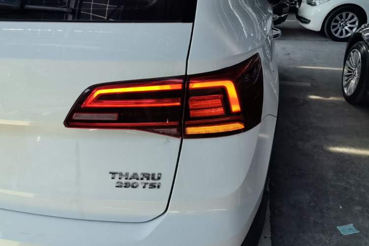 Used Volkswagen Tharu 2020 280TSI Two-Wheel Drive Luxury Plus Version China VI Standard Right Rear Taillight