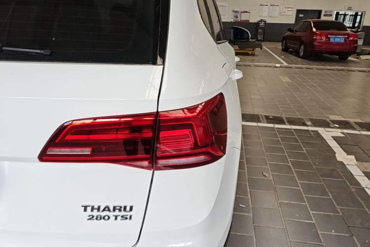 Used Volkswagen Tharu 2020 280TSI Two-Wheel Drive Trend Edition China VI Standard Right Rear Taillight