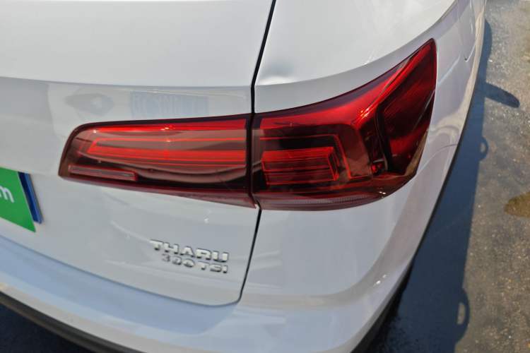 Used Volkswagen Tharu 2020 280TSI Two-Wheel Drive Luxury Plus Version China VI Standard Right Rear Taillight