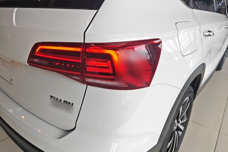 Used Volkswagen Tharu 2020 280TSI Two-Wheel Drive Luxury Edition China VI Standard Right Rear Taillight