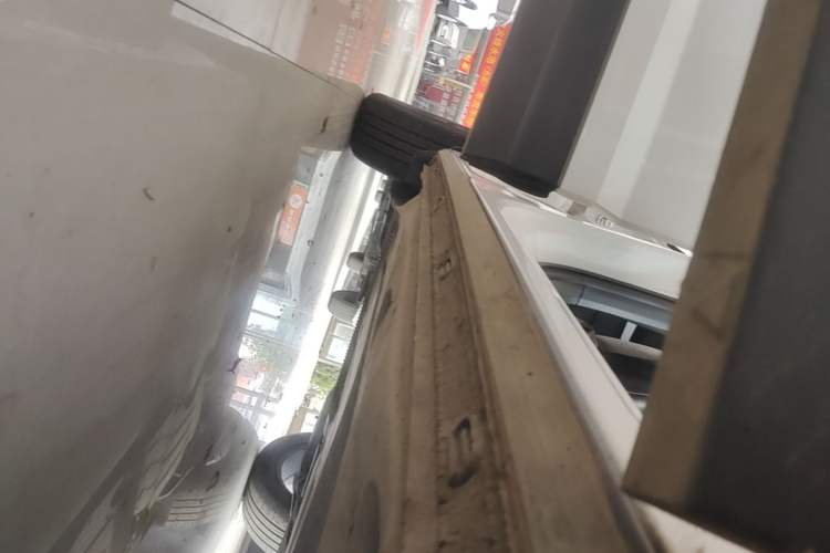 Used Volkswagen Tharu 2020 280TSI Two-Wheel Drive Comfort Edition China VI Standard Right Side Sill