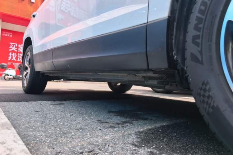 Used Volkswagen Tharu 2020 280TSI Two-Wheel Drive Comfort Edition China VI Standard Right Side Sill