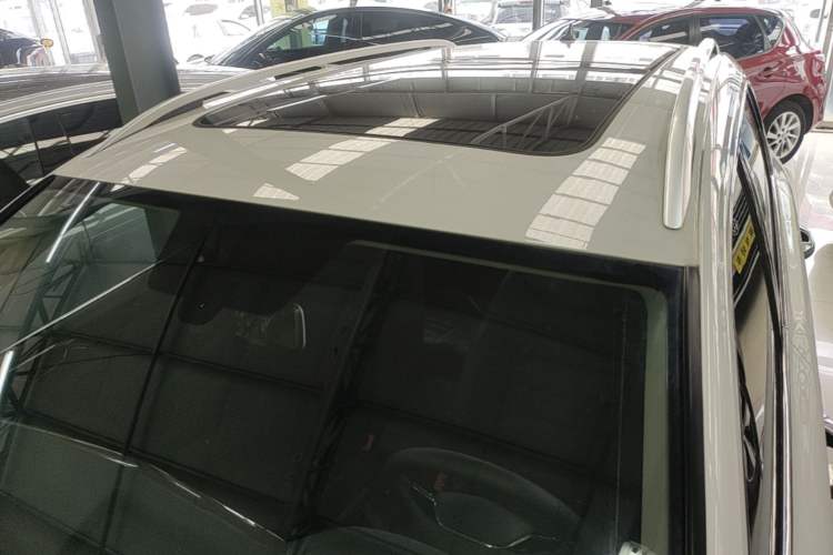 Used Volkswagen Tharu 2020 280TSI Two-Wheel Drive Comfort Edition China VI Standard Roof