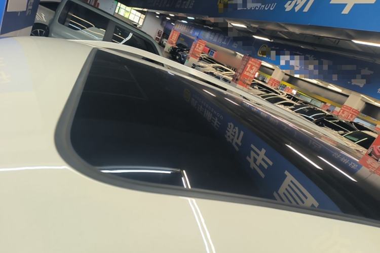 Used Volkswagen Tharu 2020 330TSI All-Wheel-Drive Luxury Edition China VI Standard Roof