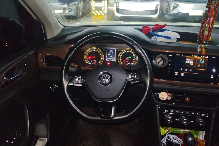 Used Volkswagen Tharu 2020 280TSI Two-Wheel Drive Luxury Plus Version China VI Standard Steering Wheel