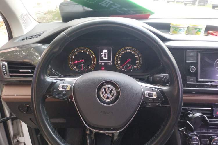 Used Volkswagen Tharu 2020 280TSI Two-Wheel Drive Comfort Edition China V Standard Steering Wheel