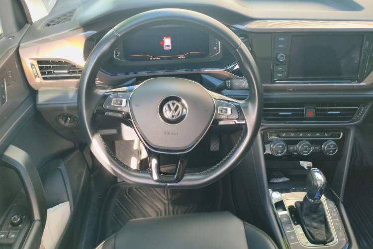 Used Volkswagen Tharu 2020 280TSI Two-Wheel-Drive Flagship Version China VI Steering Wheel
