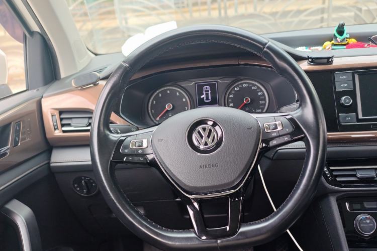 Used Volkswagen Tharu 2020 280TSI Two-Wheel Drive Comfort Edition China VI Standard Steering Wheel