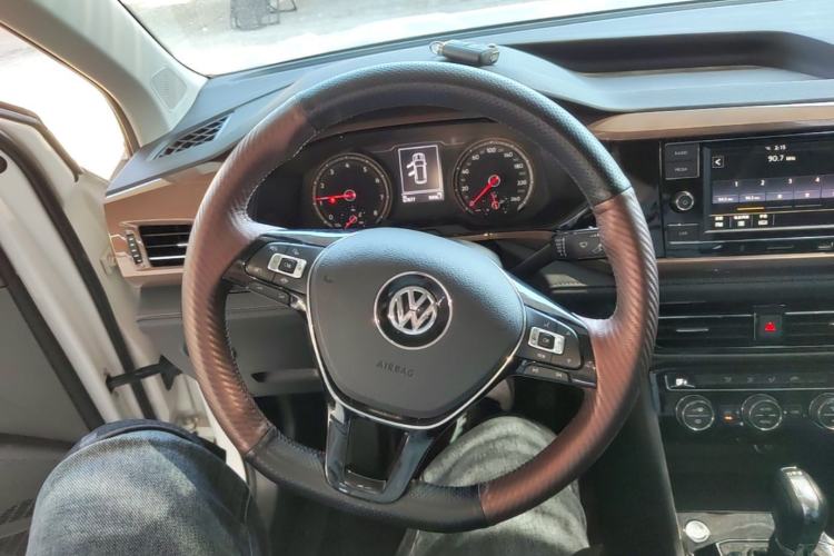 Used Volkswagen Tharu 2020 280TSI Two-Wheel Drive Comfort Edition China VI Standard Steering Wheel