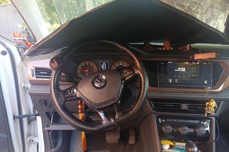 Used Volkswagen Tharu 2020 Restyled 330TSI Four-Wheel Drive Luxury Edition China VI Standard Steering Wheel