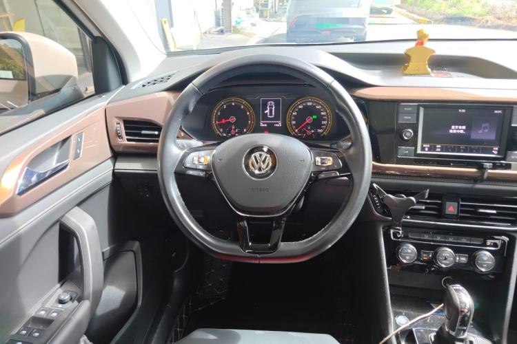 Used Volkswagen Tharu 2020 280TSI Two-Wheel Drive Comfort Edition China VI Standard Steering Wheel