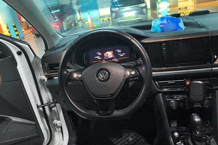 Used Volkswagen Tharu 2020 280TSI Two-Wheel-Drive Flagship Version China VI Steering Wheel