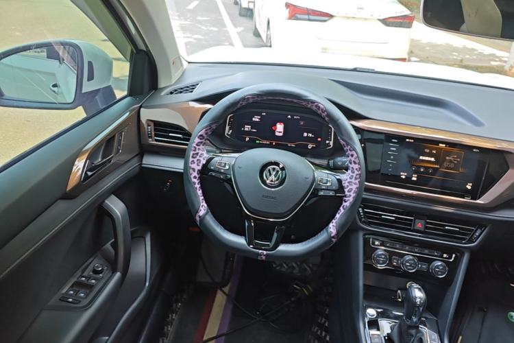Used Volkswagen Tharu 2020 280TSI Two-Wheel-Drive Flagship Version China VI Steering Wheel