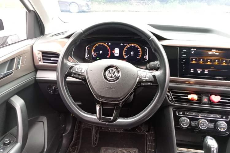 Used Volkswagen Tharu 2020 280TSI Two-Wheel-Drive Flagship Version China VI Steering Wheel