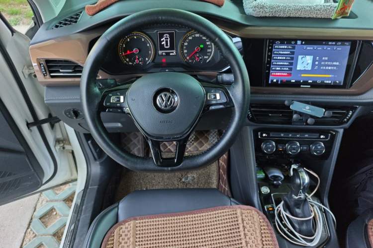 Used Volkswagen Tharu 2020 280TSI Two-Wheel Drive Comfort Edition China VI Standard Steering Wheel