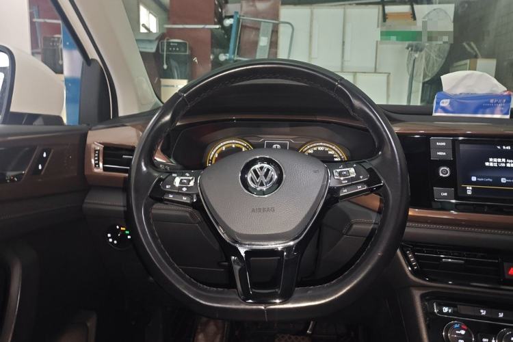 Used Volkswagen Tharu 2020 280TSI Two-Wheel Drive Comfort Edition China VI Standard Steering Wheel