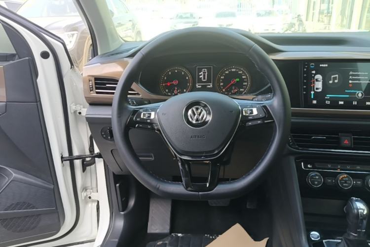Used Volkswagen Tharu 2020 280TSI Two-Wheel Drive Comfort Edition China VI Standard Steering Wheel