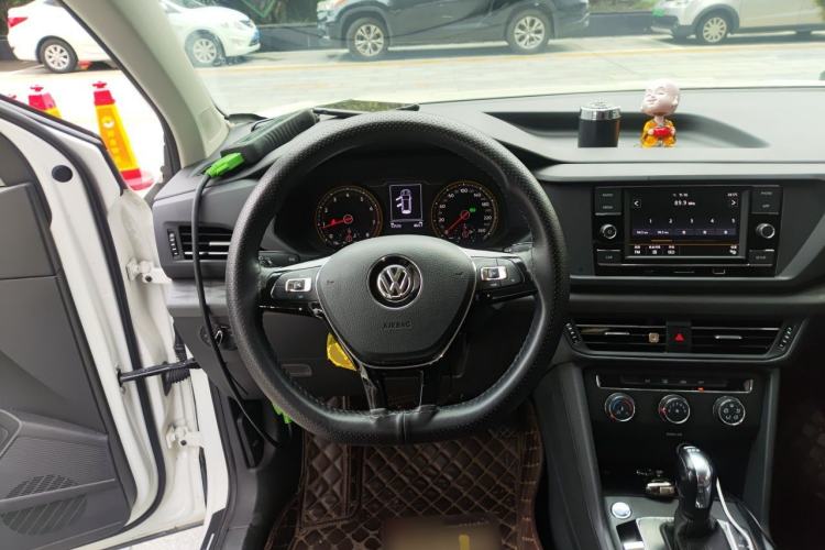 Used Volkswagen Tharu 2020 280TSI Two-Wheel Drive Trend Edition China VI Standard Steering Wheel