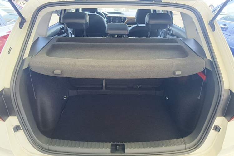 Used Volkswagen Tharu 2020 280TSI Two-Wheel Drive Comfort Edition China VI Standard Trunk