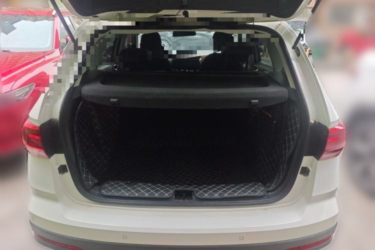 Used Volkswagen Tharu 2020 280TSI Two-Wheel Drive Comfort Edition China VI Standard Trunk