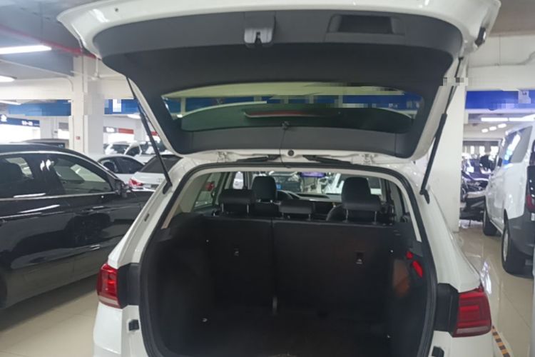 Used Volkswagen Tharu 2020 280TSI Two-Wheel Drive Luxury Plus Version China VI Standard Trunk