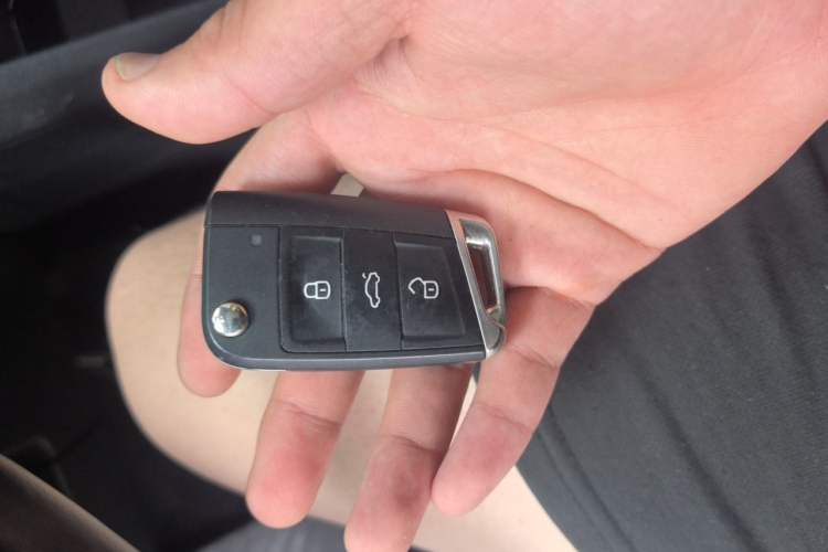 Used Volkswagen Tharu 2020 280TSI Two-Wheel Drive Comfort Edition China VI Standard Vehicle Key