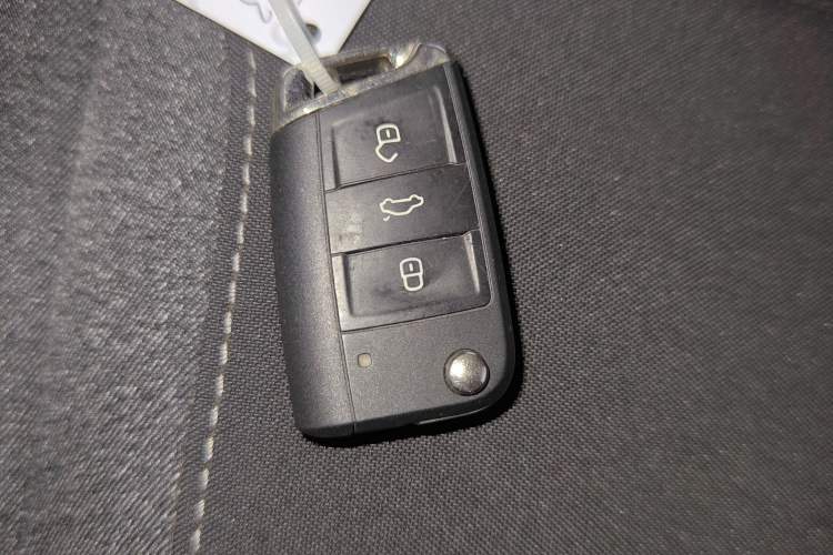 Used Volkswagen Tharu 2020 280TSI Two-Wheel Drive Trend Edition China VI Standard Vehicle Key