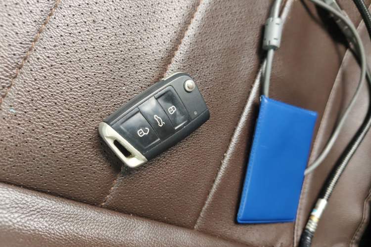 Used Volkswagen Tharu 2020 280TSI Two-Wheel Drive Luxury Plus Version China VI Standard Vehicle Key