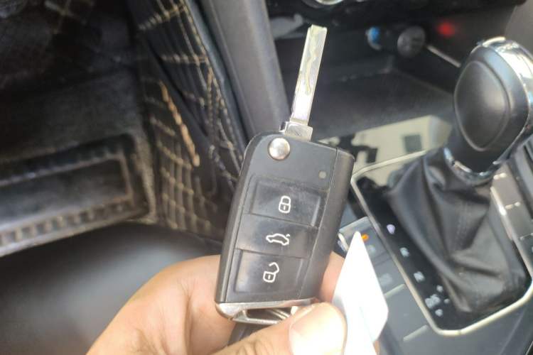 Used Volkswagen Tharu 2020 280TSI Two-Wheel Drive Comfort Edition China VI Standard Vehicle Key
