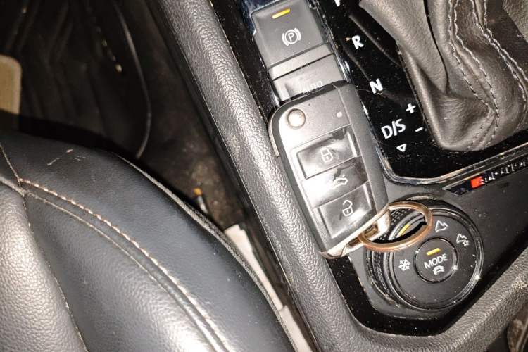 Used Volkswagen Tharu 2020 330TSI Four-Wheel Drive Flagship Version China VI Standard Vehicle Key