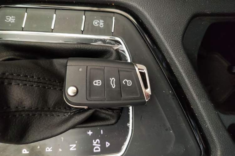 Used Volkswagen Tharu 2020 280TSI Two-Wheel Drive Comfort Edition China VI Standard Vehicle Key