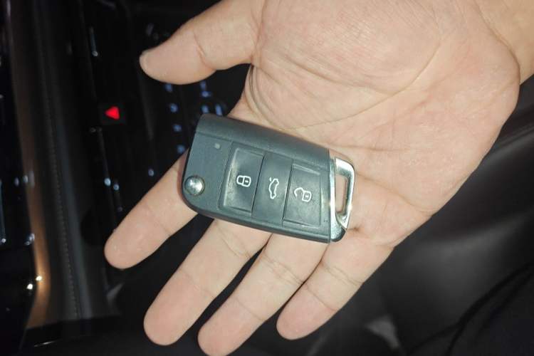 Used Volkswagen Tharu 2020 280TSI Two-Wheel Drive Comfort Edition China VI Standard Vehicle Key