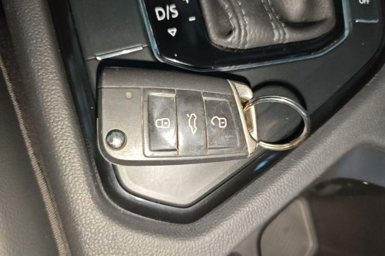 Used Volkswagen Tharu 2020 280TSI Two-Wheel Drive Comfort Edition China VI Standard Vehicle Key