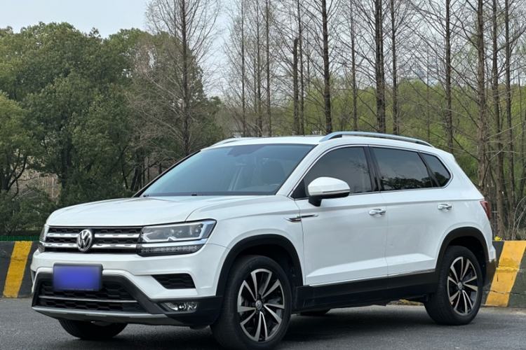 Used Volkswagen Tharu 2020 330TSI All-Wheel-Drive Luxury Edition China VI Standard Guazi used car, China used car export, Used car for sale, Used cars, Cheapest cars for sale