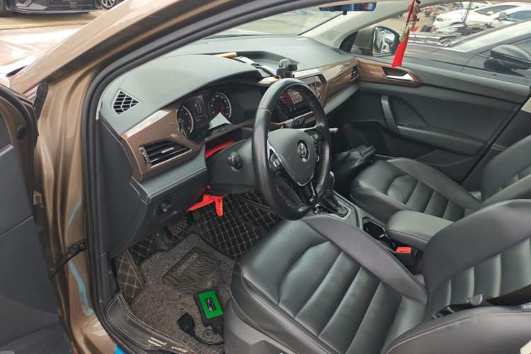 Used Volkswagen Tharu 2020 280TSI Two-Wheel Drive Luxury Edition China VI Standard Driver Seat