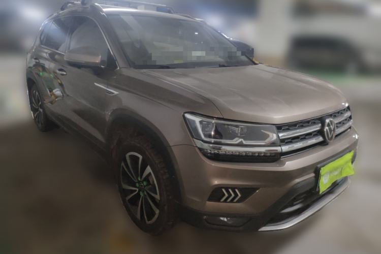 Used Volkswagen Tharu 2020 280TSI Two-Wheel Drive Luxury Edition China VI Standard Front Right 45 Deg