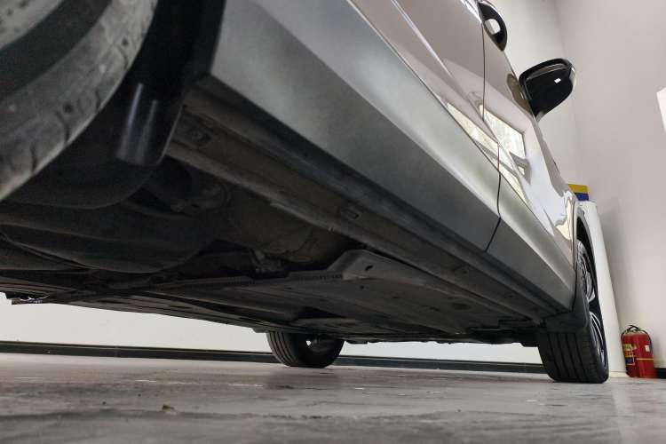 Used Volkswagen Tharu 2020 280TSI Two-Wheel Drive Luxury Edition China VI Standard Right Side Sill