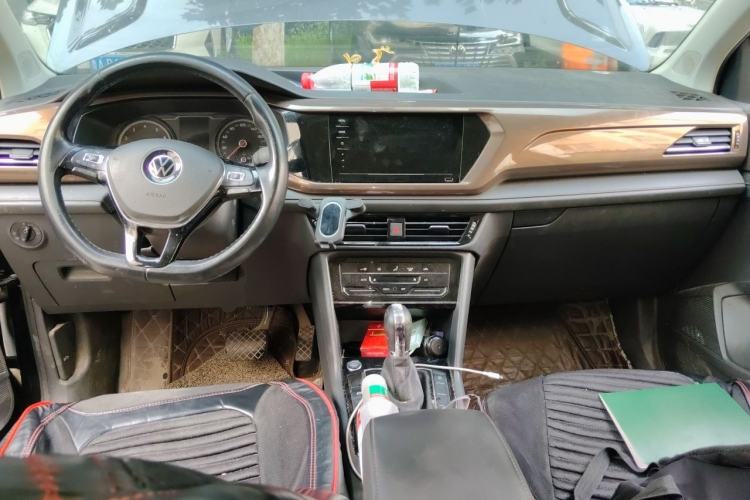 Used Volkswagen Tharu 2021 280TSI Two-Wheel Drive Comfort Edition Center Console