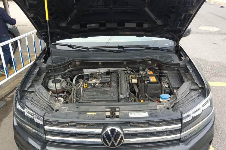 Used Volkswagen Tharu 2021 280TSI Two-Wheel Drive Comfort Edition Engine Bay