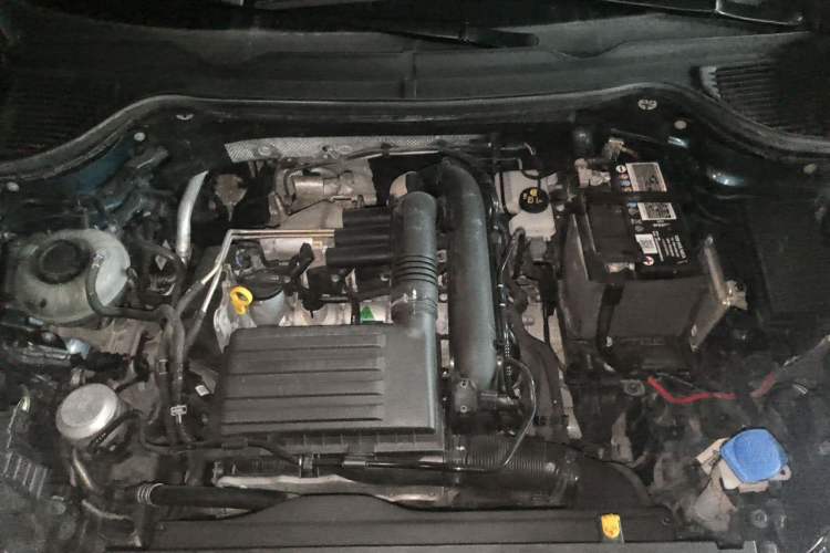 Used Volkswagen Tharu 2021 280TSI Two-Wheel-Drive Luxury Plus Edition Engine Bay