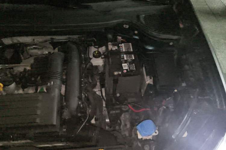 Used Volkswagen Tharu 2021 280TSI Two-Wheel-Drive Luxury Plus Edition Engine Bay Left