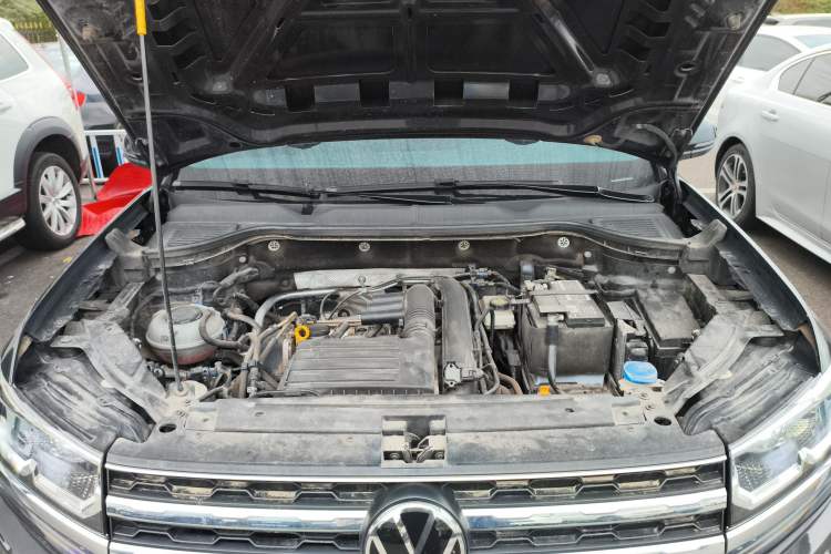 Used Volkswagen Tharu 2021 280TSI Two-Wheel-Drive Luxury Plus Edition Engine Bay