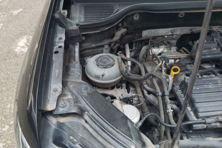 Used Volkswagen Tharu 2021 280TSI Two-Wheel Drive Comfort Edition Engine Bay Right