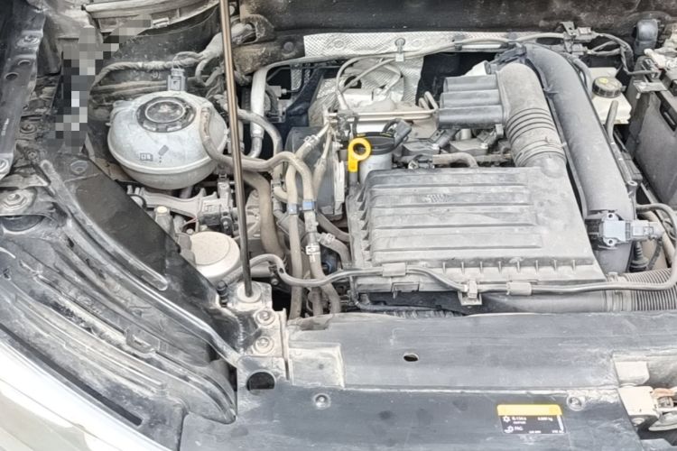 Used Volkswagen Tharu 2021 280TSI Two-Wheel Drive Trend Edition Engine Bay Right