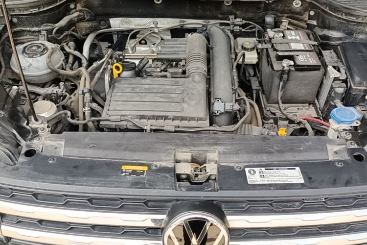 Used Volkswagen Tharu 2021 280TSI Two-Wheel Drive Trend Edition Engine Bay