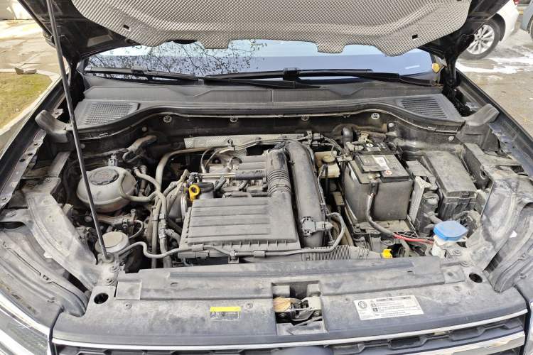 Used Volkswagen Tharu 2021 280TSI Two-Wheel-Drive Luxury Plus Edition Engine Bay
