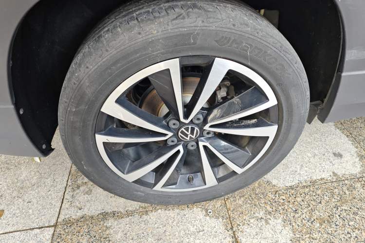 Used Volkswagen Tharu 2021 280TSI Two-Wheel-Drive Luxury Plus Edition Exterior 8
