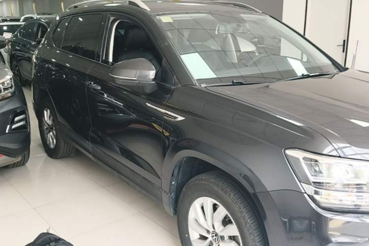 Used Volkswagen Tharu 2021 280TSI Two-Wheel Drive Trend Edition Front Right 45 Deg