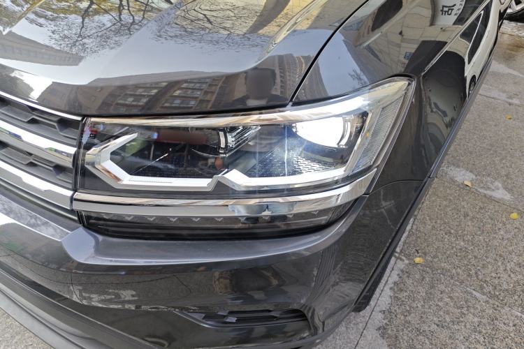 Used Volkswagen Tharu 2021 280TSI Two-Wheel-Drive Luxury Plus Edition Left Front Headlight